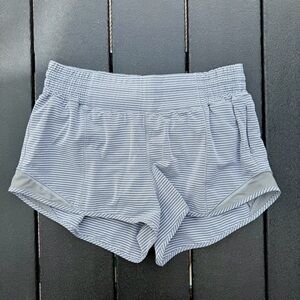 NWOT Lululemon High-Rise Hotty Hot Shorts 8
